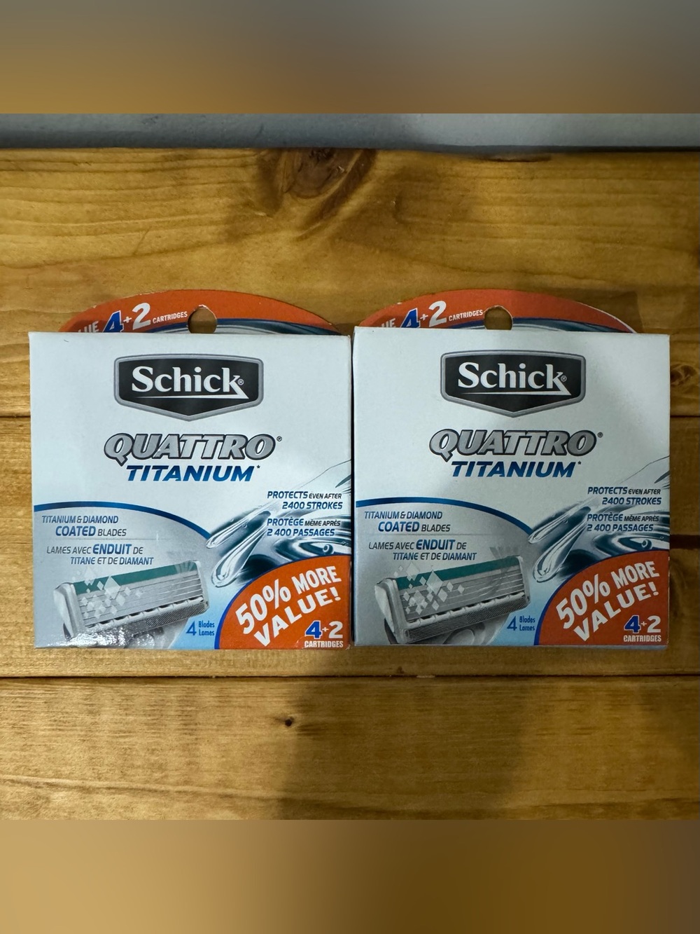 Schick Quattro Titanium Men's Razor Blades - White